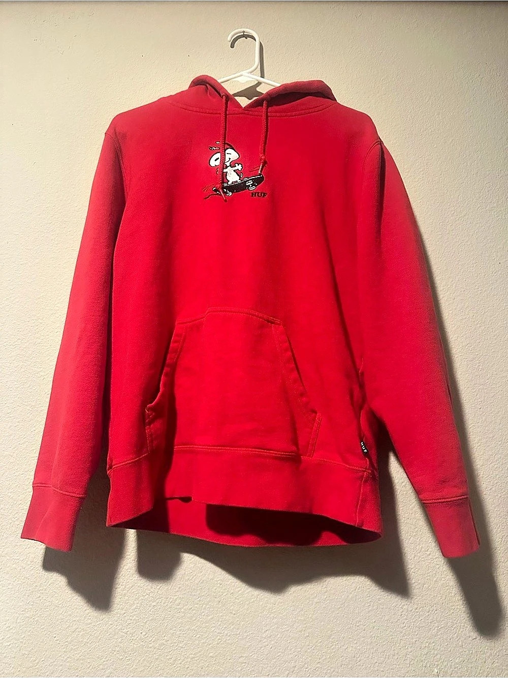 HUF x Peanuts Snoopy Skates Embroidered Hoodie Red Size Medium
